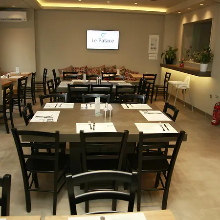 Le Palace 3*