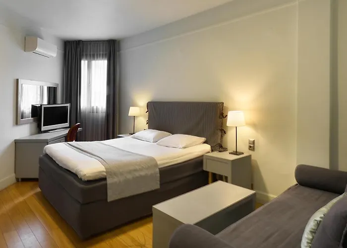 Hotel Le Palace