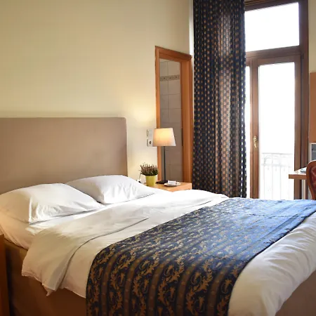 Le Palace 3*