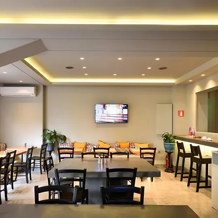 ホテル Le Palace テッサロニキ