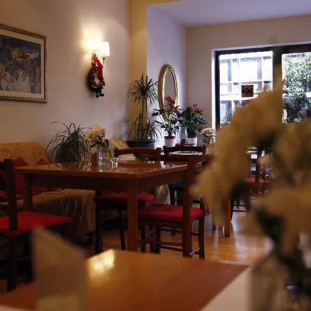 Le Palace 3*