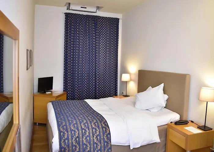 Le Palace 3*