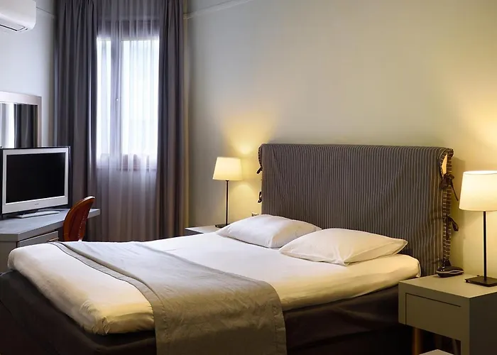 Le Palace 3*